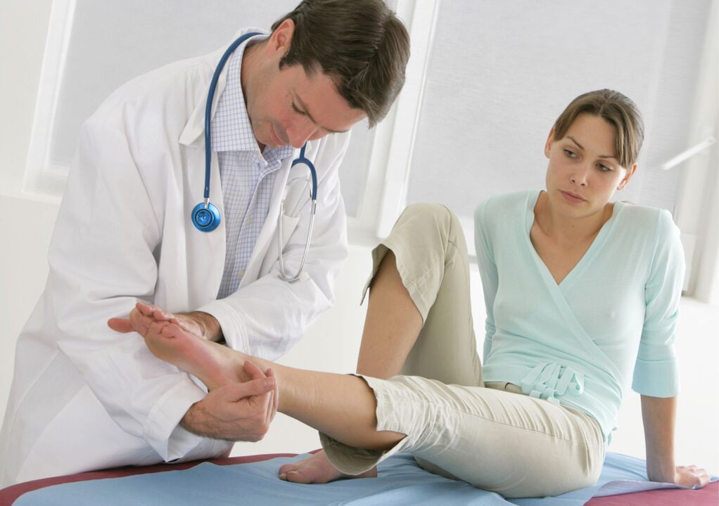 examen médical pour douleur dans l'articulation de la hanche